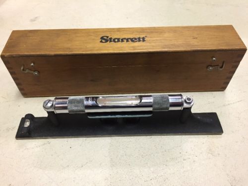 VINTAGE STARRETT PRECISION LEVEL IN WOOD BOX