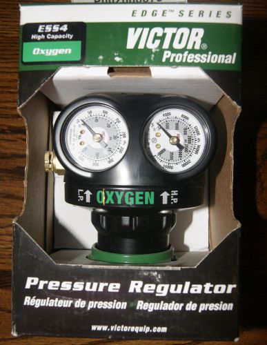 #0015~OXYGEN~ESS4-40-540~HIGH CAPACITY OXYGEN REGULATOR~NEW