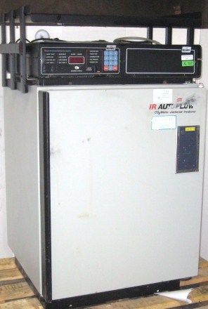 NUAIRE IR AUTOFLOW NU-2500 CO2 WATER JACKETED INCUBATOR