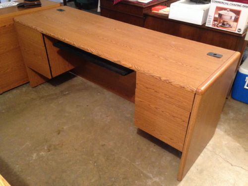 The hon 10791jj 10700 series desk, henna cherry for sale