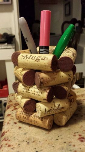 Cork pen/pencil holder