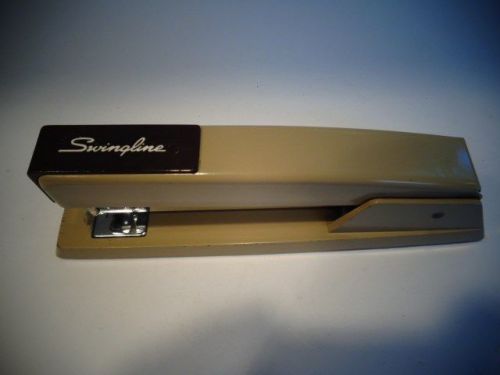 VINTAGE  SWINGLINE 747 STAPLER  BEIGE &amp; BROWN