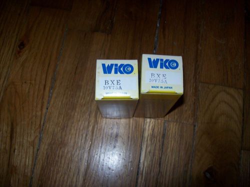 NOS 2 BXE projector lamp/BULB  10 VOLT 75 WATT  100 HOURS 7.5 AMP