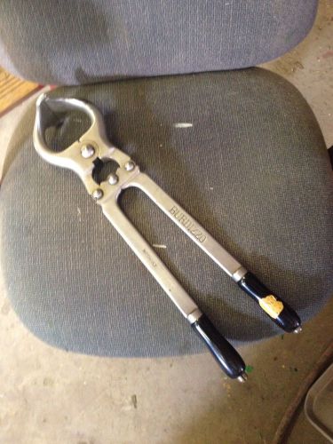 Burdizzo Cattle Calf Castrate Farm Tool Castrator Plier Dairy Bull Steer