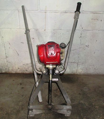 Vibra Strike Vibratory Concrete Cement Screed w/ Honda GX35 Engine - Not Working