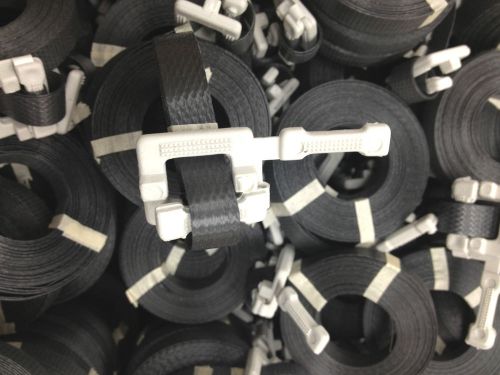 2,000 poly straps pre-cut 1/2&#034; x 17&#039; buckle attached black for sale