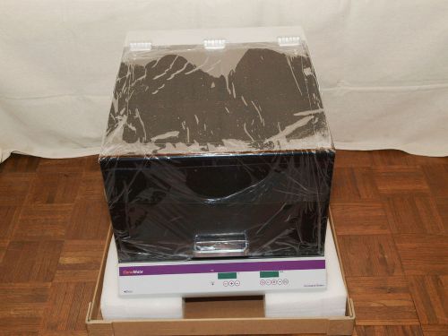 BioExpress H2010 Laboratory Incu-Shaker 10L - AKA - GeneMate H1010-GM – NEW