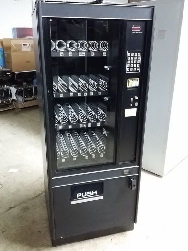 Savamco 1462 snack vending machine for sale
