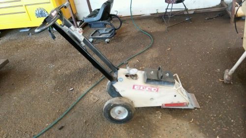 EDCO TILE SHARK- TILE REMOVER..