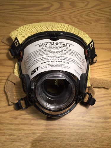 New Scott AV-2000 SCBA Respirator, Face Mask Size Large New In Box