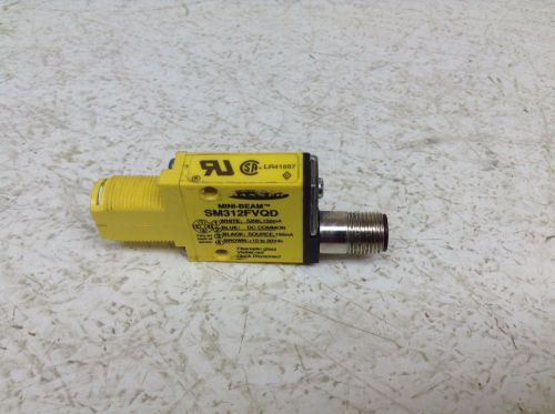 Banner SM312FVQD 26990 Mini Beam 10-30 VDC Photoelectric Sensor