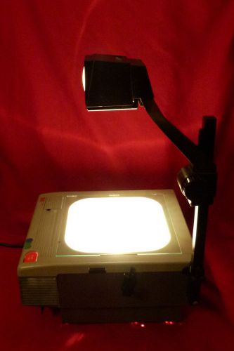 3m series 9000 overhead projector w 2 installed 360 watt bulbs fold down arm for sale