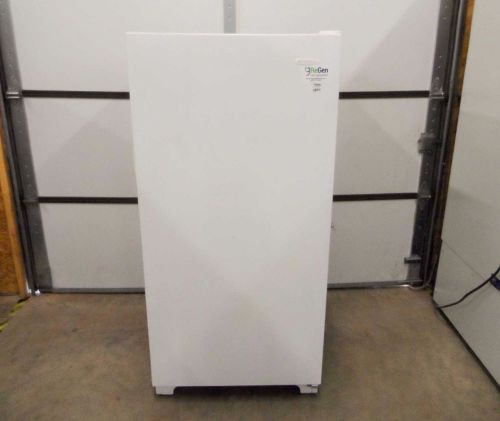 Frigidaire Freezer FFU14M2AW1