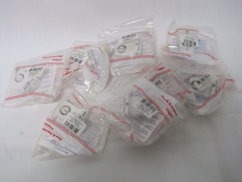 Lot of 8 Genuine Sealed Pass &amp; Seymour 13053-UN Fluorescent Lampholder 660W 600V