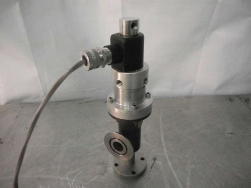 High Vacuum Right Angle Valve w/ 2.5&#034; ASA Flange