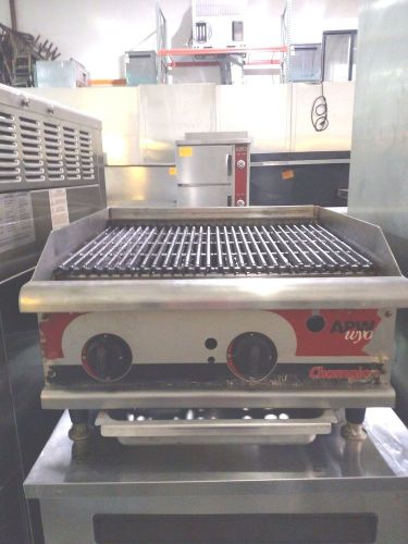 USED APW WYOTT GCB-24 Gas Radiant Charbroiler, 2 Burner, L 24I n