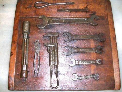 12hp IHC FAMOUS TITAN VICTOR ORIGINAL TOOL KIT DISPLAY Old Hit  Miss Gas Engine