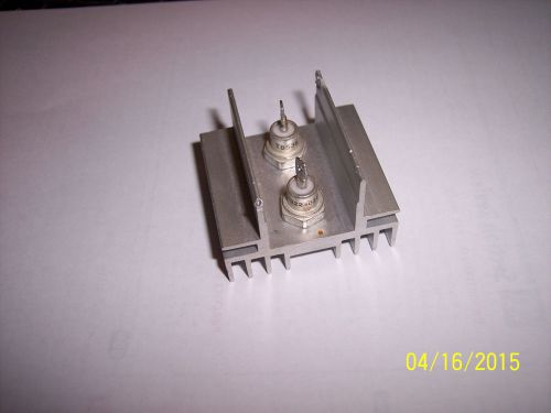 pair of MOTOROLA VINTAGE Z3322402 DIODES