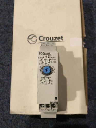 Crouzet MUR1 88 827 105 Timer Module DIN Mount New In Box