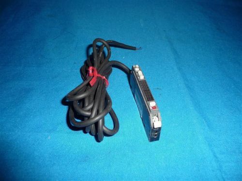 Keyence FS-V21R FSV21R Photoelectric Sensor w/o Cover