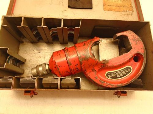 Crimper, remote hydraulic crimper head, case w/ dies, used in working condition for sale