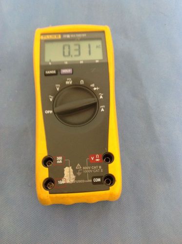 FLUKE 77III Multimeter