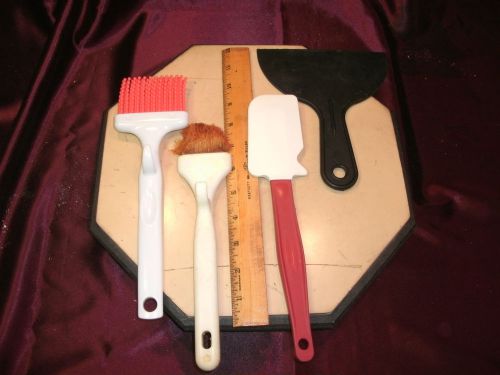 4 Assorted Lot Commercial Kitchen Utensils-basting/spatula-rubbermaid-free ship