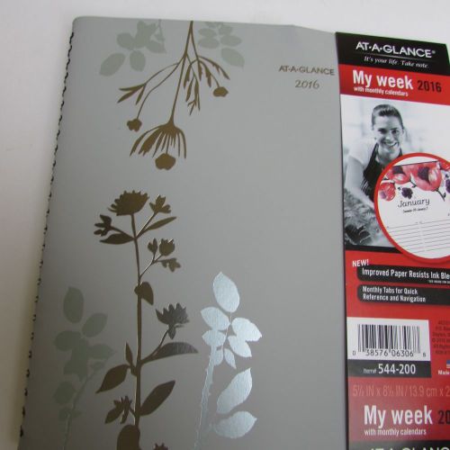 AT-A-GLANCE My Week Planner 2016 5 1/2 in x 8 1/2 Inch Page NEW # 544-200