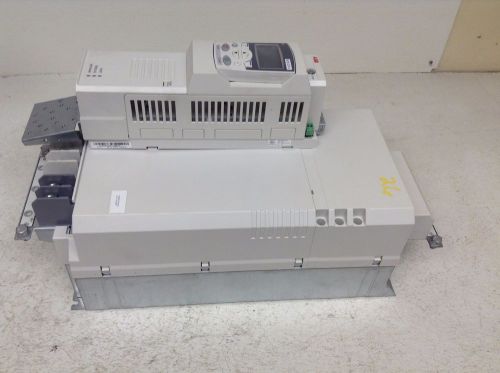 ABB ACS850-04-061A-5+J400+N7004 40 HP 380-500 V 3 Phase VFD Drive ACS85004061A