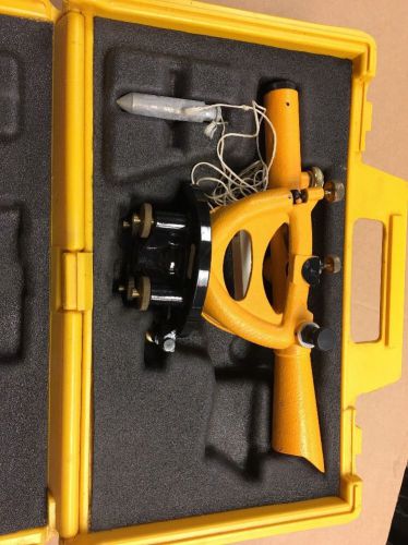 BERGER INSTRUMENTS 143 SURVEYOR EQUIPMENT LEVEL Original CASE -Free Shipping