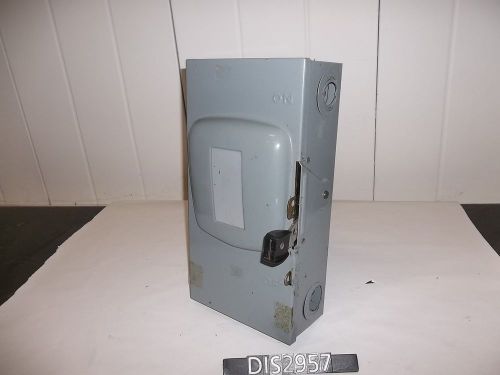 Square D 240 Volt 100 Amp Fused Disconnect Saftey Switch (DIS2957)