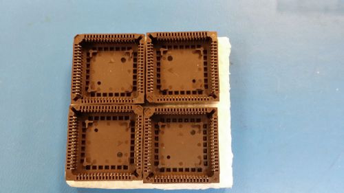 (4 PCS) 821574-1 AMP/TYCO  68 PIN PLCC SOCKET