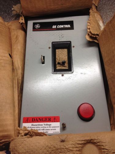 (Q5-3) GE CR1062S2AAT202R MAN MOTOR STARTER