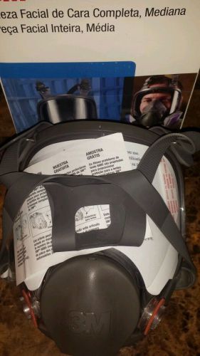 3M 6800 FULL FACE RESPIRATOR .