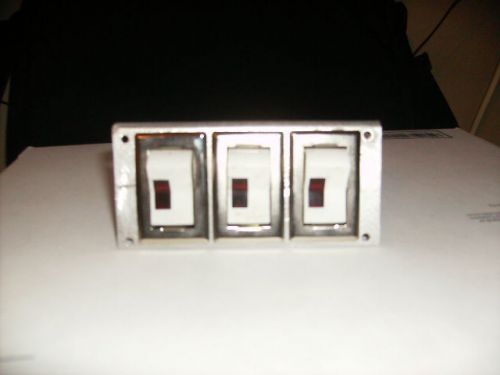 whelen 3 switch unit