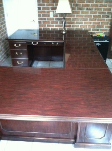 Executive U-shape Lawyer Mahogany Desk