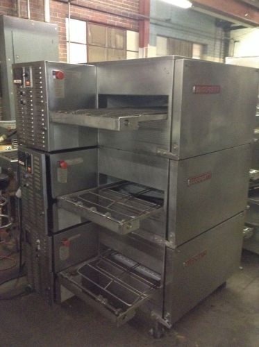 Blodgett Triple Stack Piza Oven - Model 8136