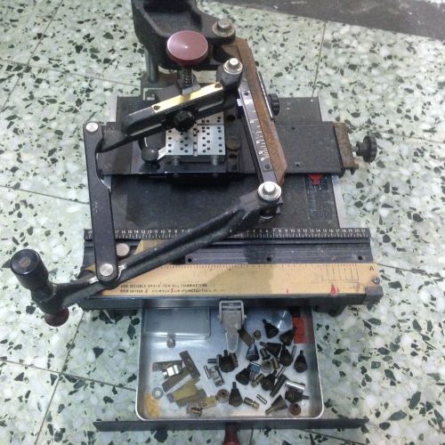 GRAVOGRAPH Vigor EN775 HERMES ENGRAVING MACHINE ENGRAVER Engravograph used