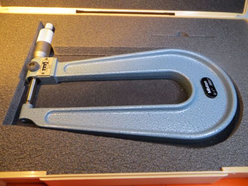 Mitutoyo 0&#034; to 1&#034; - No.189-129 - 6&#034; deep throat micrometer  .0001 graduation