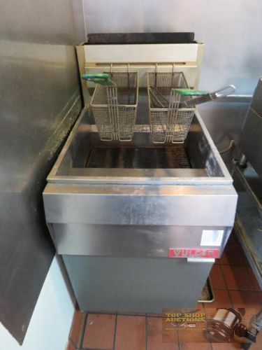 VULCAN 65 LB NATURAL GAS FRYER