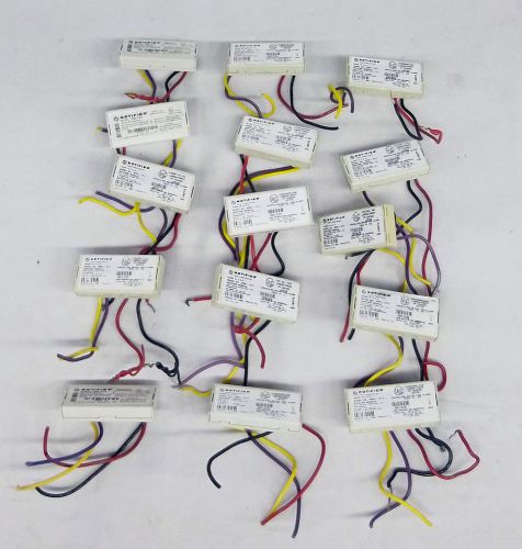 Joblot of 12 Notifier Mini Monitor Modules FMM-101A MMX-101A