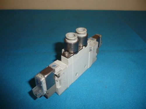 SMC SY7220-5LZD-C8 SY72205LZDC8 Valve