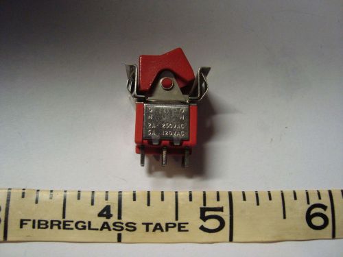 C&amp;K 7201 2 Position Rocker Switch Solder 2a/250vac 5a/120vac