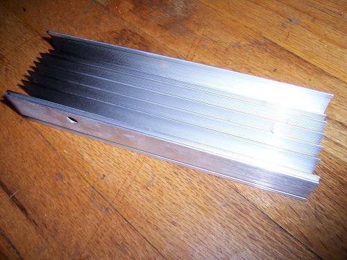 large flat-bottom aluminum heatsink heat sink 8&#034; x 2 3/8&#034; x 1.25&#034;