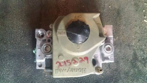 Honeywell VR8204H 2301 Gas Valve Lennox 51H3001 41K3501 74H2701