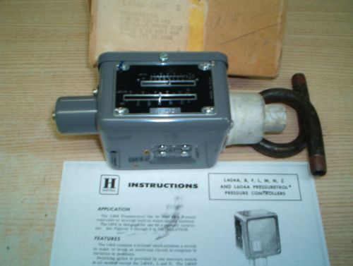 L404A 1065 2 Honeywell prssuretrol range 5 to 150 #