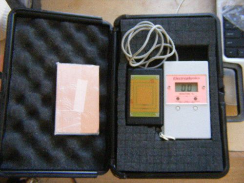 Electrophysics Pinless moisture test meter  CT828