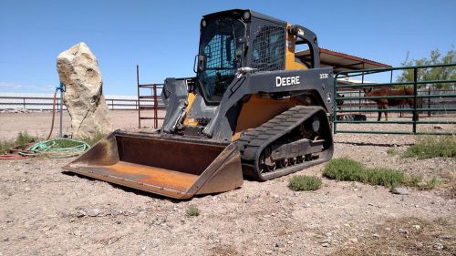 John Deere 333E Skid Steer