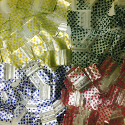 175175 1.75&#034; x 1.75&#034; 200 ZIPLOCK PLASTIC BAGS DESIGN 4 COLOR STAR 2.8MIL QUALITY