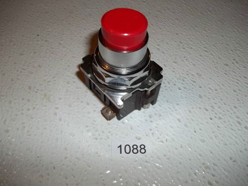 Cutler Hammer Red Momentary Push Button 10250T w/ 1 N.C. Contact